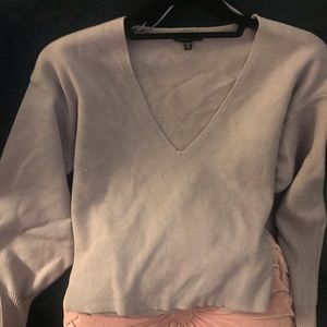 🌻 Comfy Lilac V-Neck Batwing/Bishop Sleeve Sweater